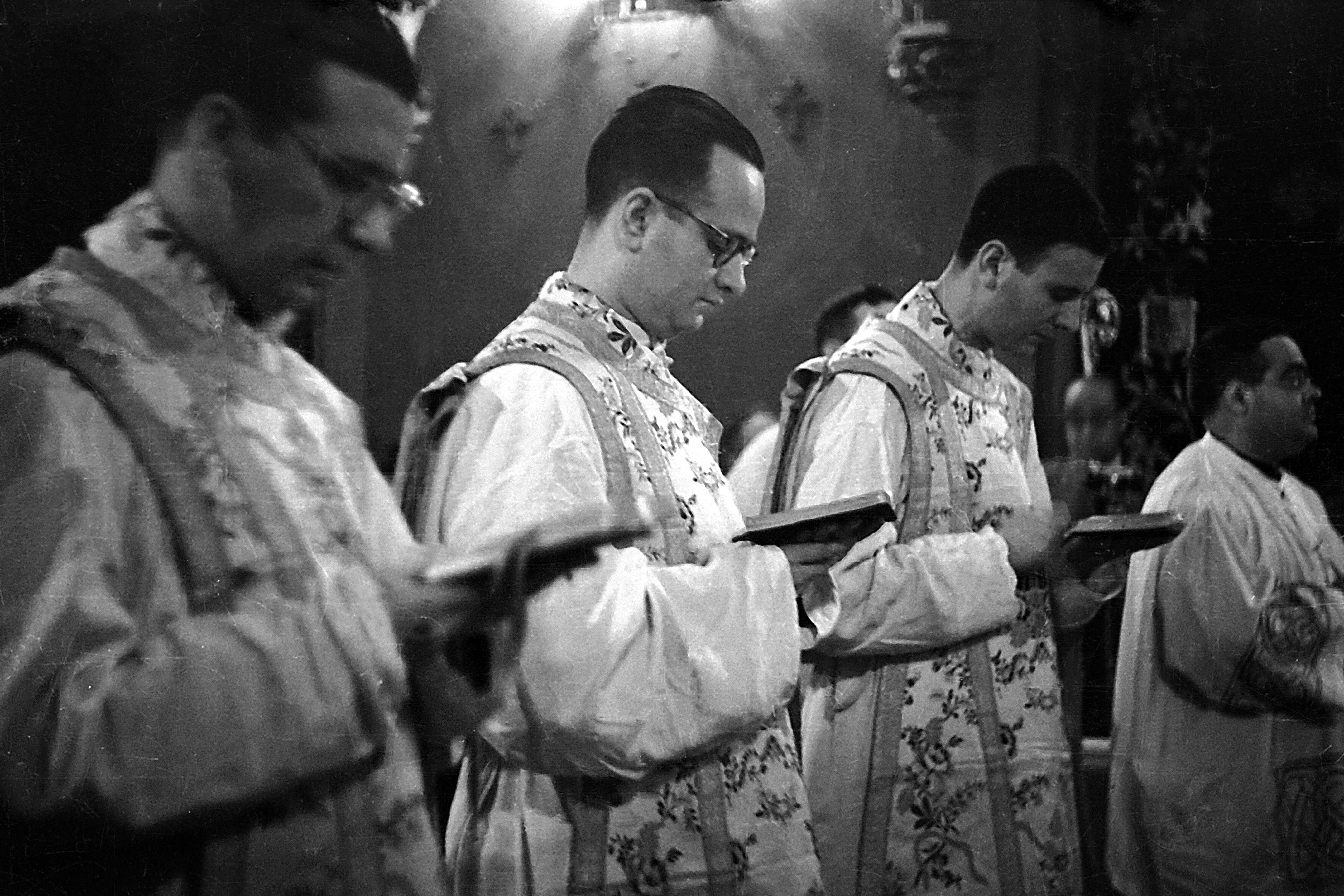 Álvaro del Portillo, José María Hernández Garnica y José Luís Múzquiz, 25-VI-1944