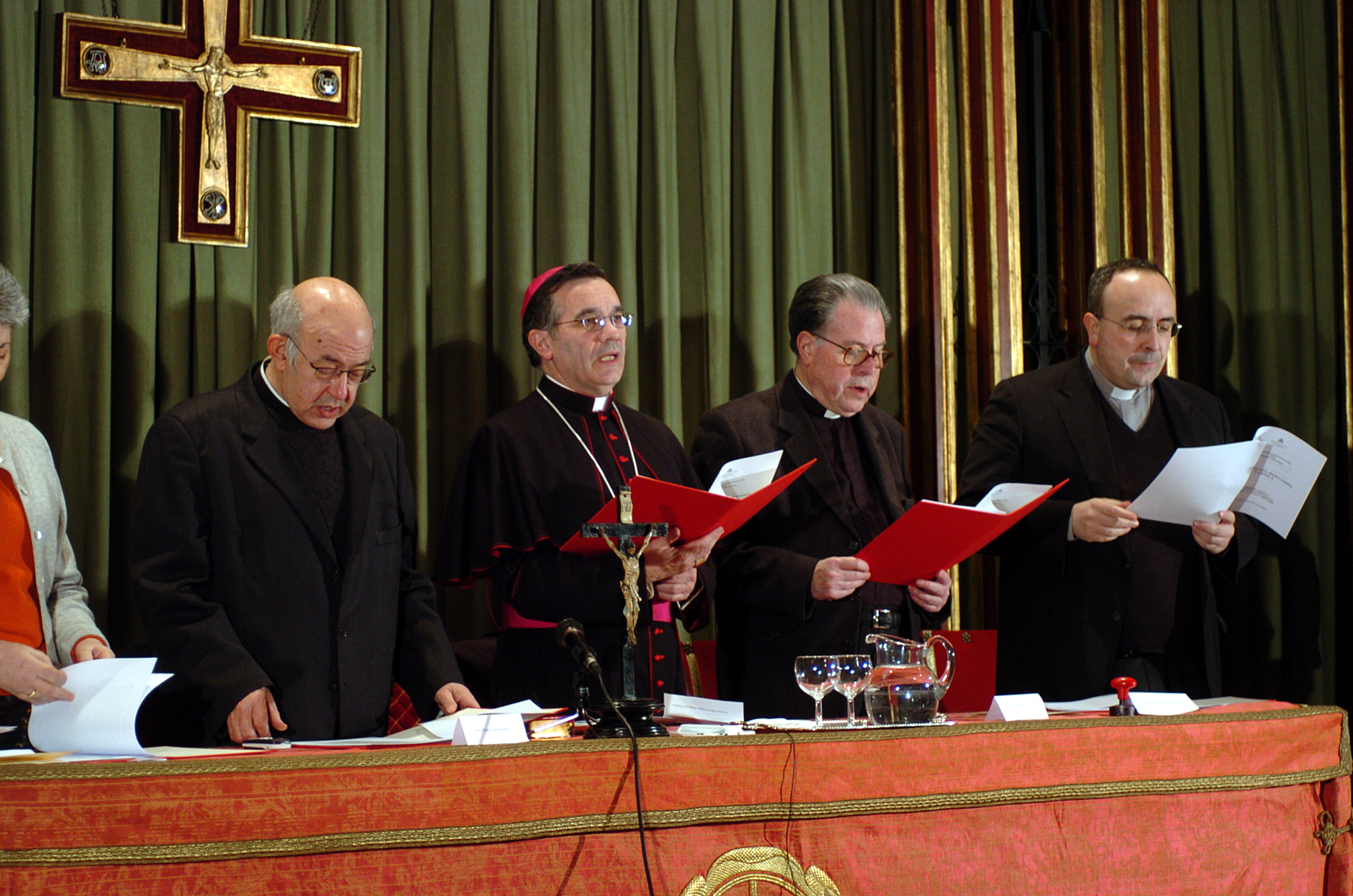 Apertura del proceso de canonización